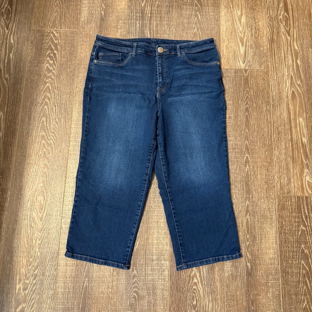 Christopher & Banks Capri Jeans – Size 14